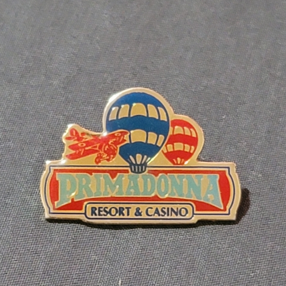 Vtg Primadonna Resort & Casino Lapel Pin